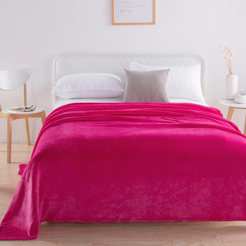 Ultra Soft Solid Coral Fleece Blanket – Cosy Warm Throw