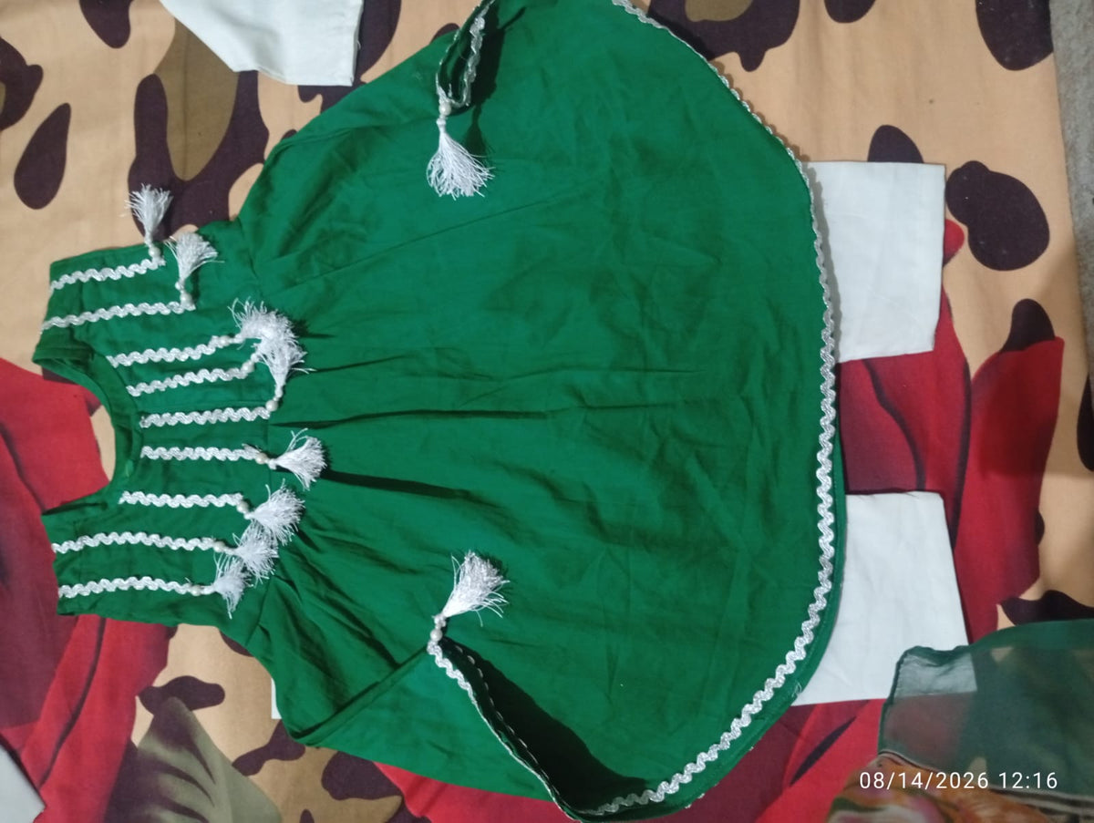 14 August Kids Green & White Traditional Pakistani Dress