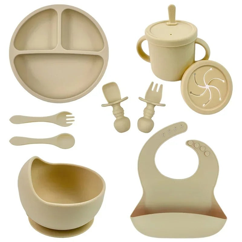 Premium 6-Piece Silicone Baby Feeding Set – Non-Slip Suction Bowl, Divided Plate, Straw Cup, Bib & Cutlery