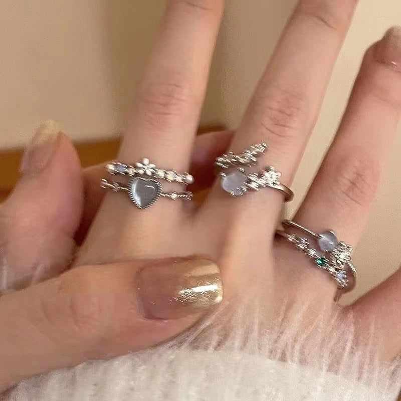 2Pcs Crystal Crown & Chevron Adjustable Ring Set - Silver Vintage Jewelry
