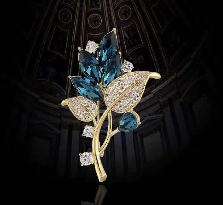 Elegant Emerald Crystal Butterfly Brooch - Premium Luxury Brooch Pin for Suits & Dresses