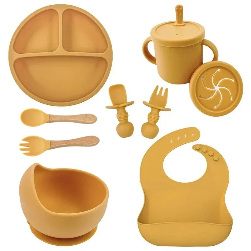 Premium 6-Piece Silicone Baby Feeding Set – Non-Slip Suction Bowl, Divided Plate, Straw Cup, Bib & Cutlery