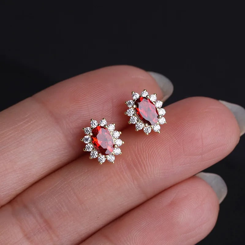 Vintage Oval Red Gemstone Ring – 925 Sterling Silver with 18K Gold Plating