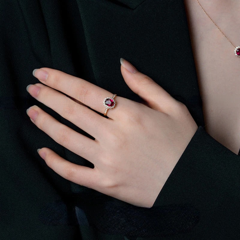 Vintage Oval Red Gemstone Ring – 925 Sterling Silver with 18K Gold Plating