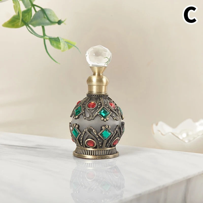 Luxury Vintage Arabesque Refillable Perfume Bottle – Crystal Studded Attar & Essential Oil Dispenser